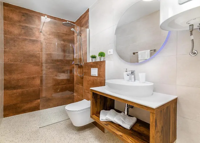 Awesome In With Wifi 아파트