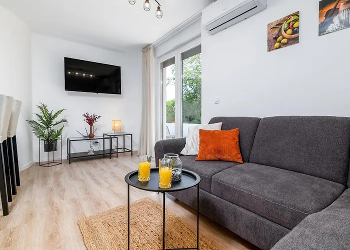 Awesome In With Wifi 아파트 *