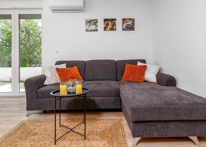 아파트 Awesome In With Wifi 로비니