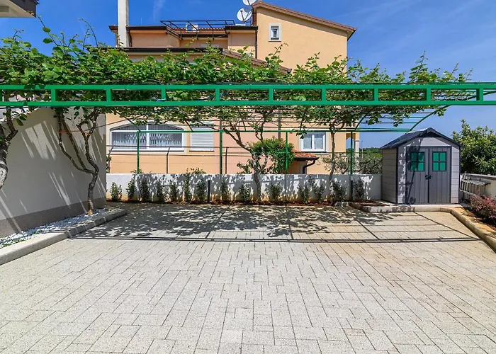 아파트 Awesome In With Wifi 로비니